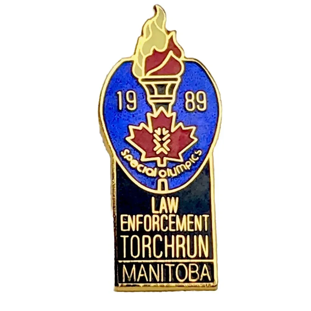 Special Olympic 1989 Manitoba Torchrun Law Enforcement Pin Vintage 80s Canada